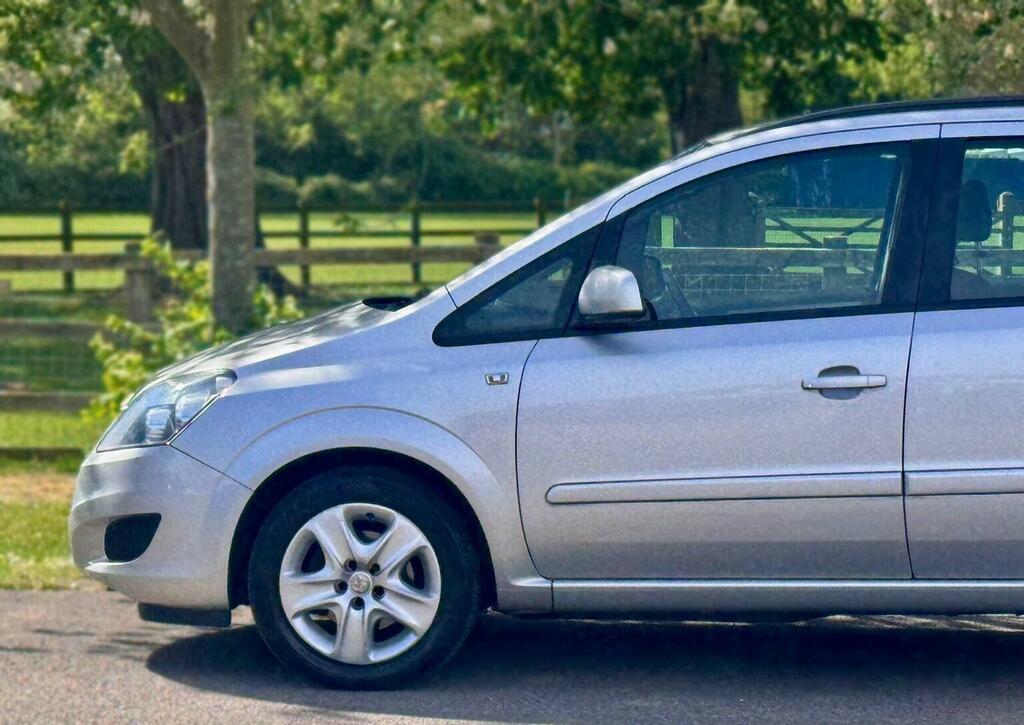 Vauxhall Zafira 2.0 Cdti Elite Black #11