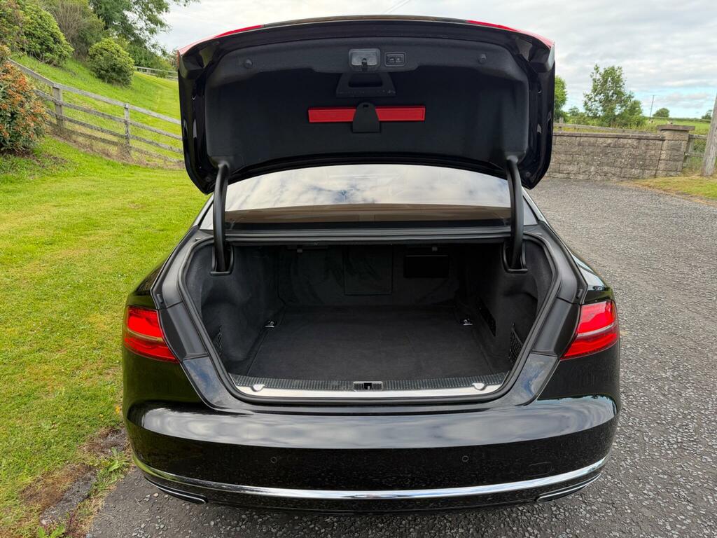 Audi A8 4.0 S8 V8 Black #24