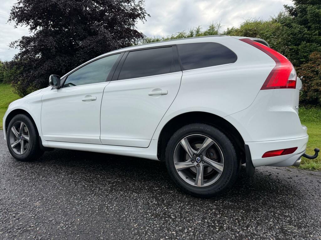 Volvo XC60 R-design White #5
