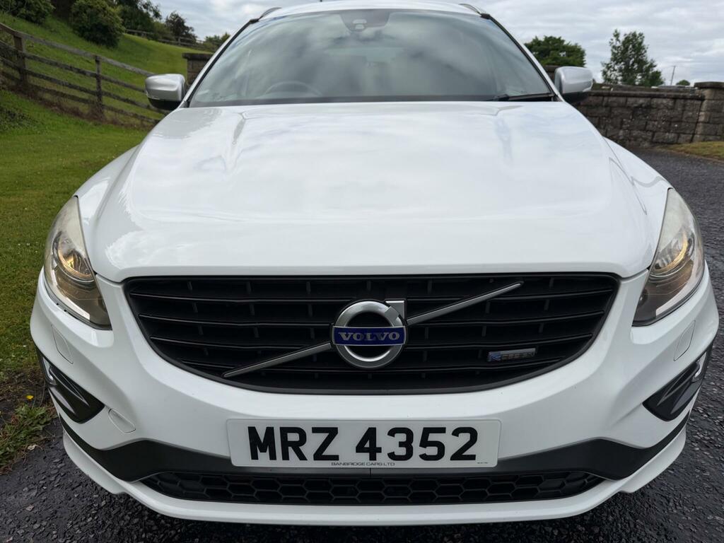 Volvo XC60 R-design White #2