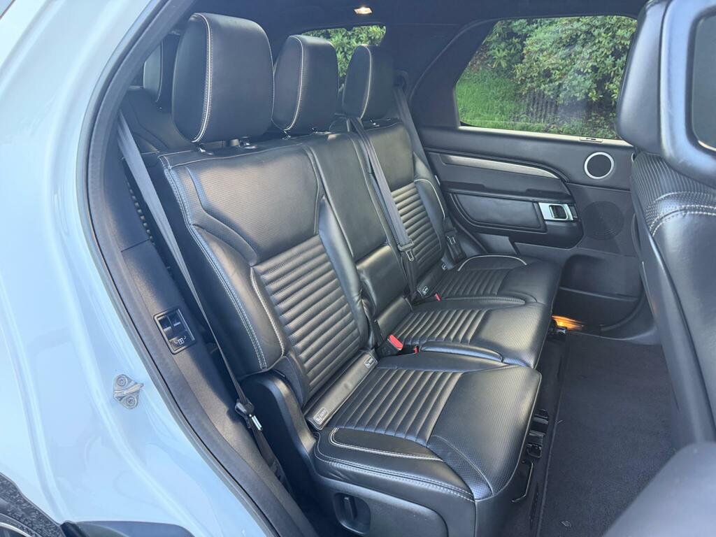 Land Rover Discovery 2.0 Si4 Se 297 Bhp Black #23
