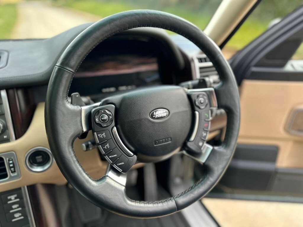 Land Rover Range Rover  Black #15