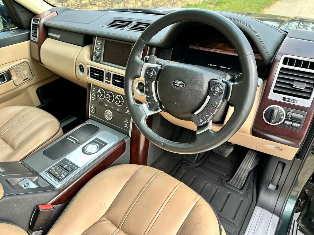 Land Rover Range Rover  Black #14