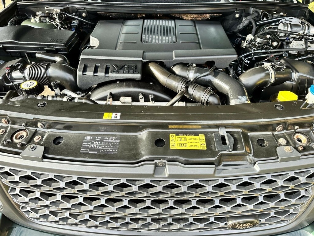 Land Rover Range Rover  Black #10
