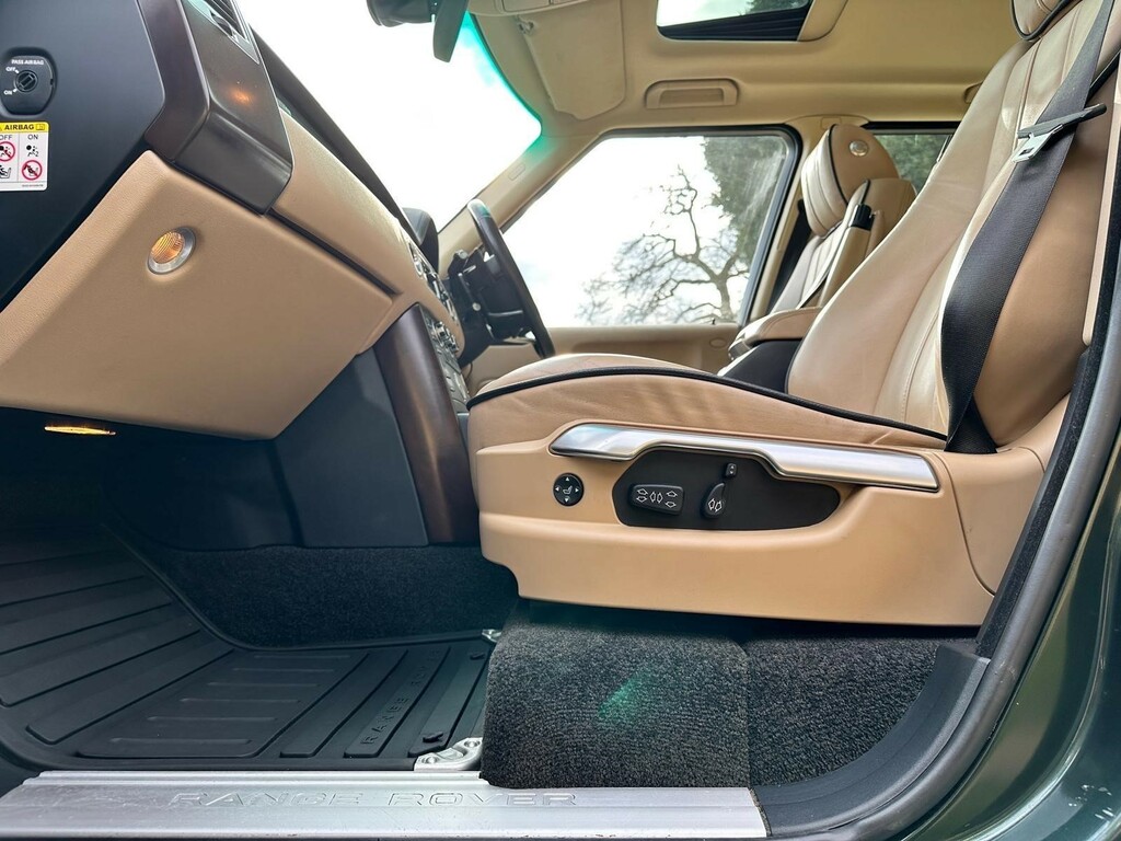 Land Rover Range Rover  Black #21