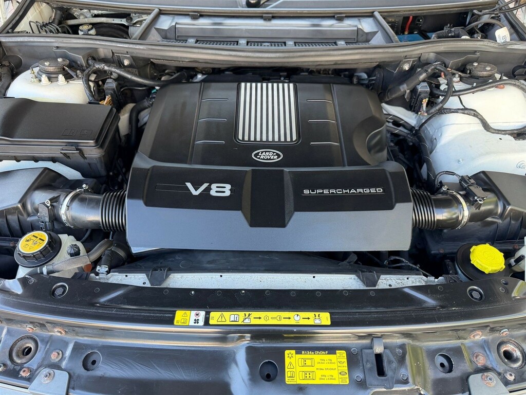 Land Rover Range Rover 4.4 Td V8 Vogue Black #9