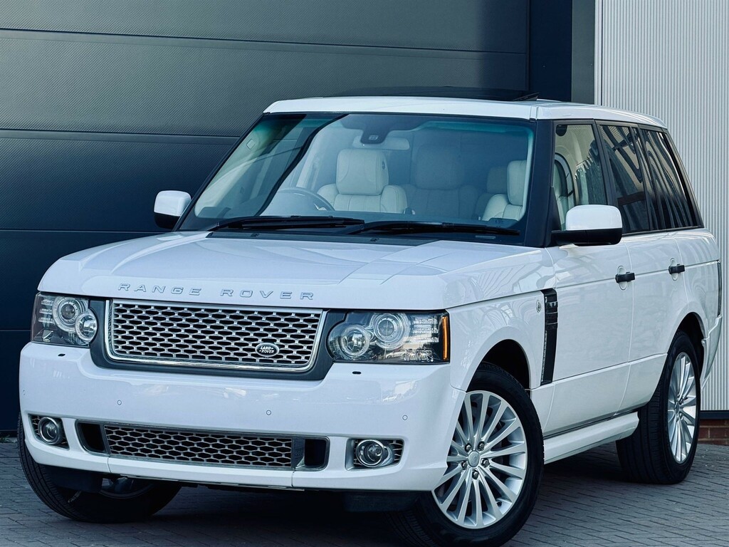 Land Rover Range Rover 4.4 Td V8 Vogue Black #1