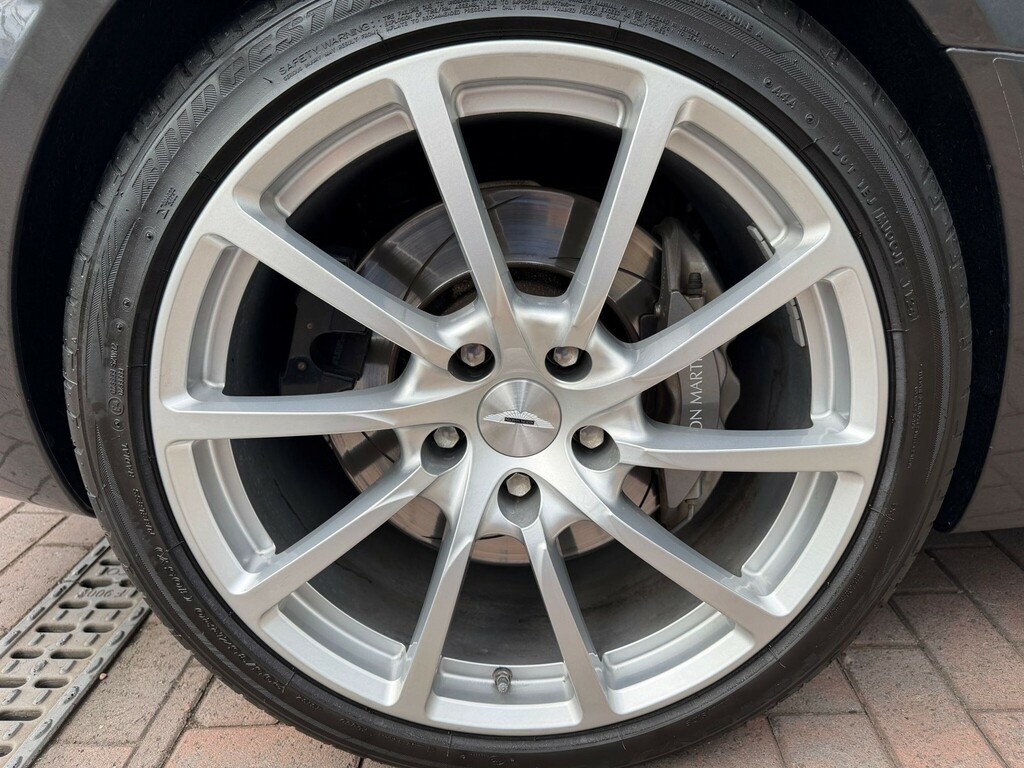 Aston Martin Rapide V12 552 Touchtronic III  #30