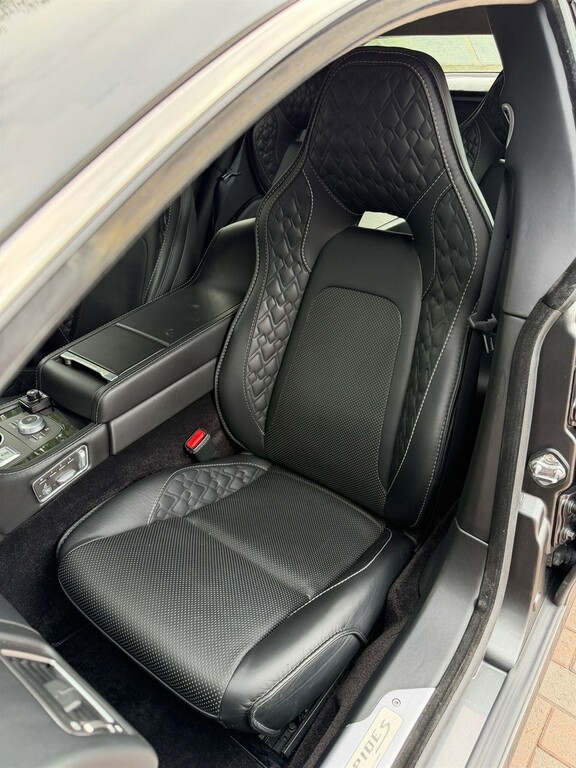 Aston Martin Rapide V12 552 Touchtronic III  #24