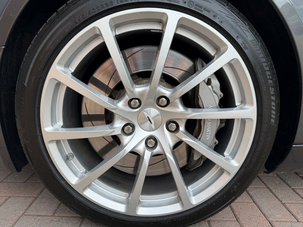 Aston Martin Rapide V12 552 Touchtronic III  #18