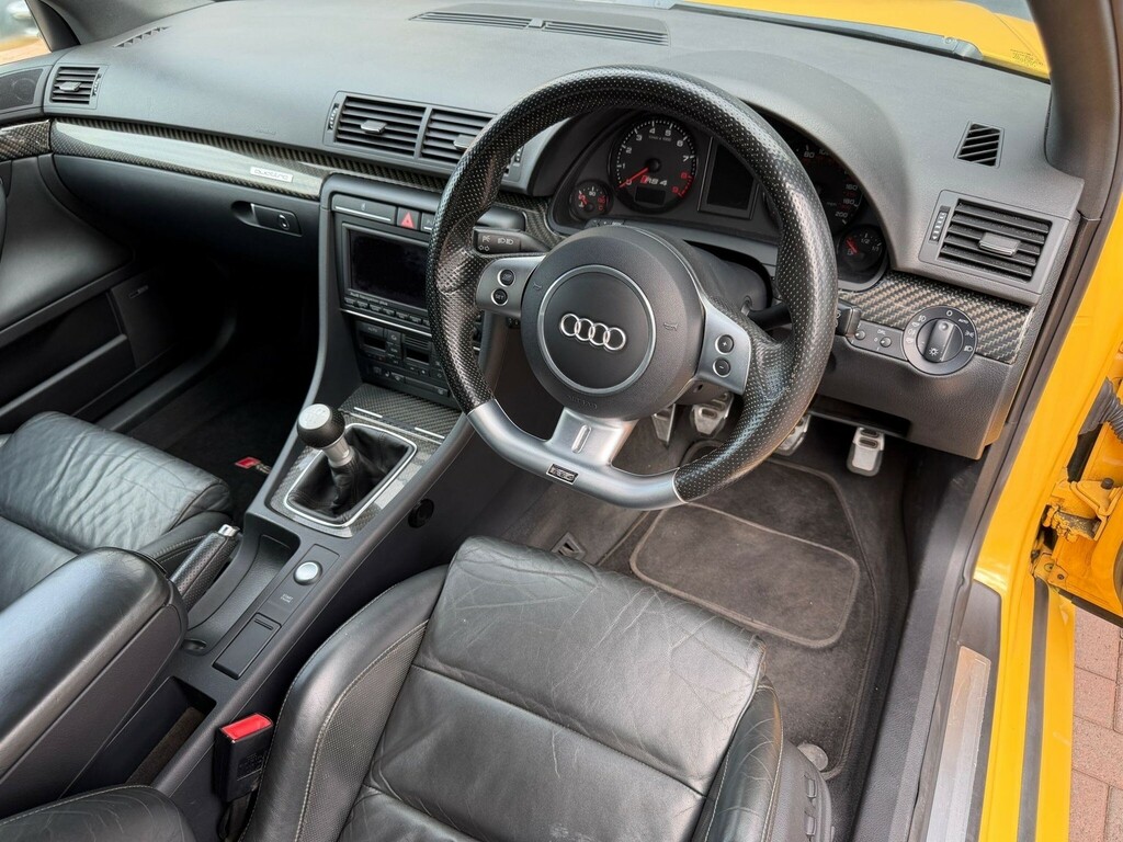 Audi RS4 Avant V8 Quattro Blue #16