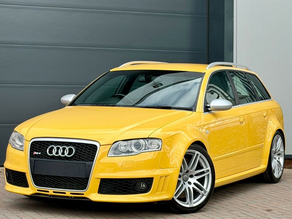 Audi RS4 Avant 4.2 Quattro 