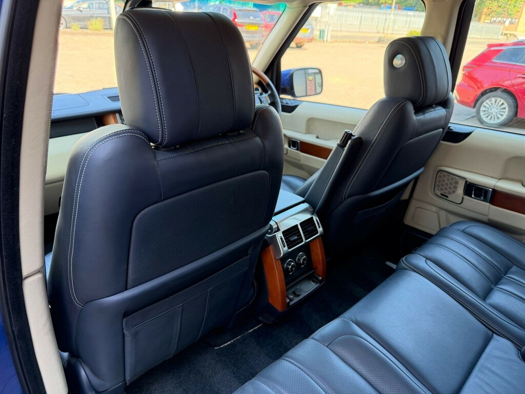 Land Rover Range Rover 4.4 Tdv8 Vogue Grey #27
