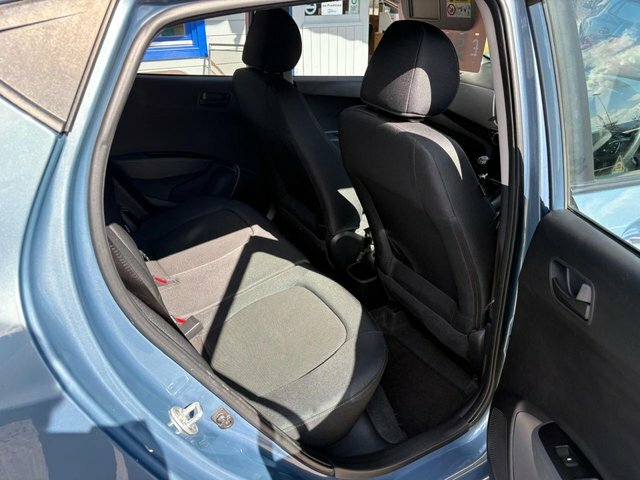 Hyundai I10 2018 1.0 Se Hatchback Euro 6 67 Blue #4