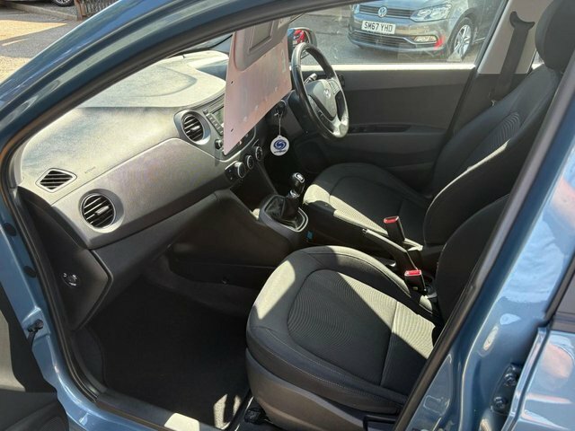 Hyundai I10 2018 1.0 Se Hatchback Euro 6 67 Blue #3
