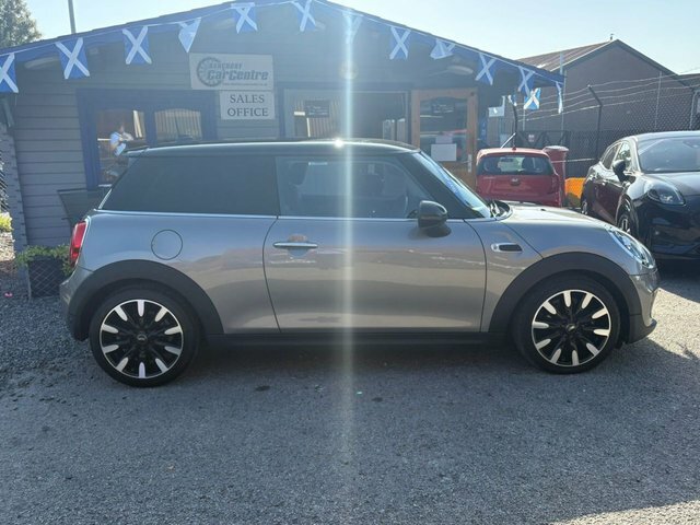 Mini Hatch 2019 1.5 Cooper Exclusive Hatchback Man SK19WGG Silver #2