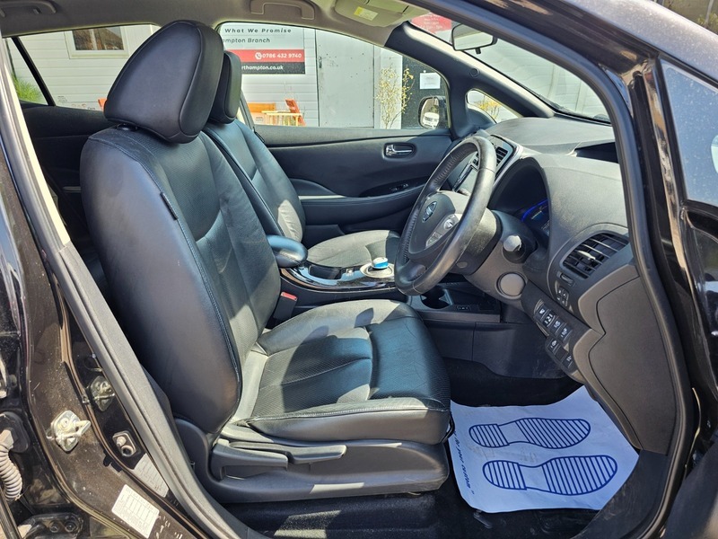 Nissan Leaf 30Kwh Tekna WR66YWP Black #5