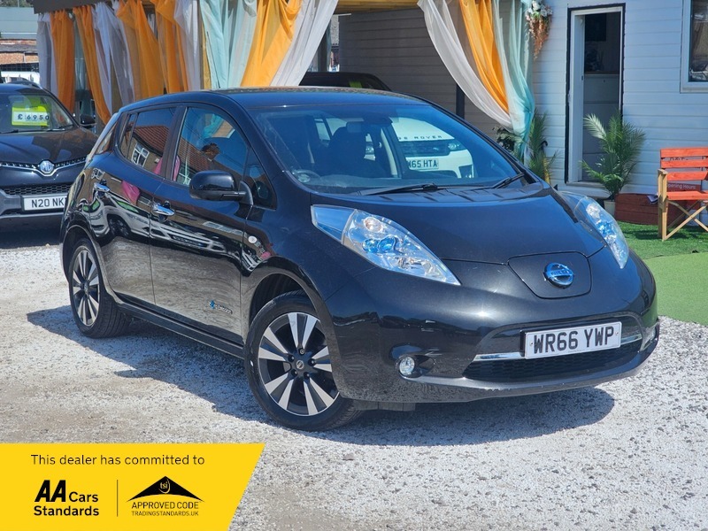 Nissan Leaf 30Kwh Tekna Black