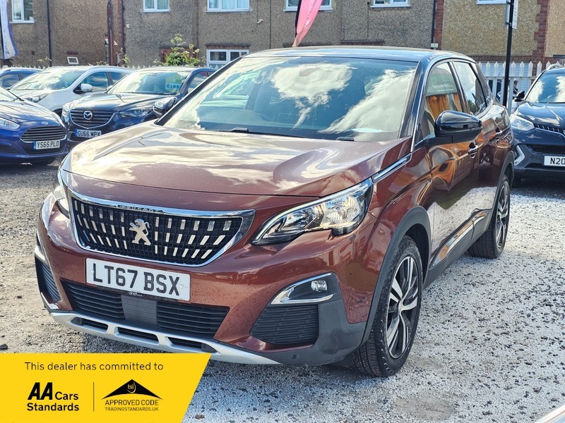 Peugeot 3008 1.2 Puretech Allure Eat LT67BSX Brown #4