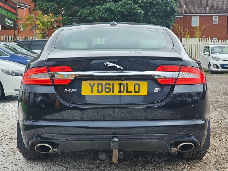 Jaguar XF 3.0D S V6 Premium YD61DLO Blue #6