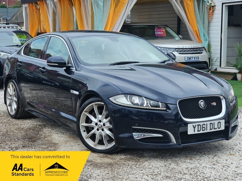 Jaguar XF 3.0D S V6 Premium Blue