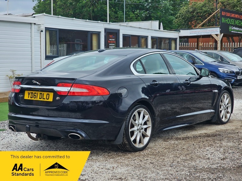 Jaguar XF 3.0D S V6 Premium YD61DLO Blue #5