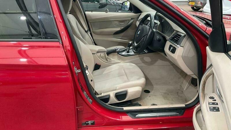 BMW 3 Series 2.0 320D Modern FJ64ZSN Red #5
