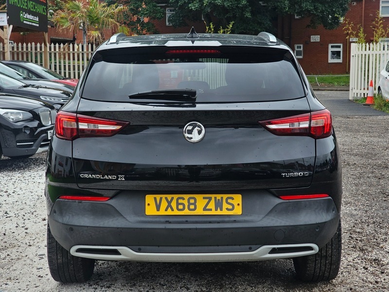 Vauxhall Grandland X 1.5 Turbo D Blueinjection Black #6