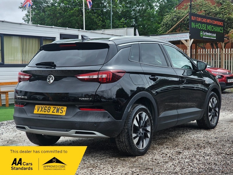 Vauxhall Grandland X 1.5 Turbo D Blueinjection Black #5
