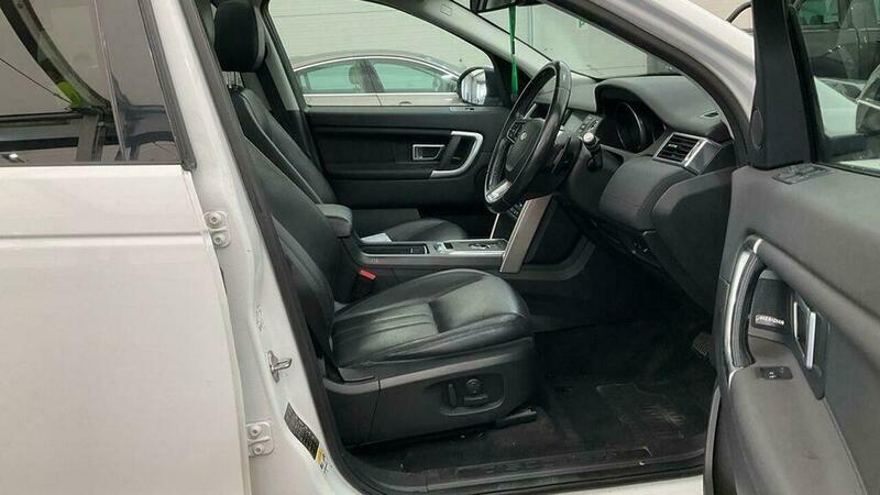 Land Rover Discovery Sport 2.0 Td4 Hse White #4