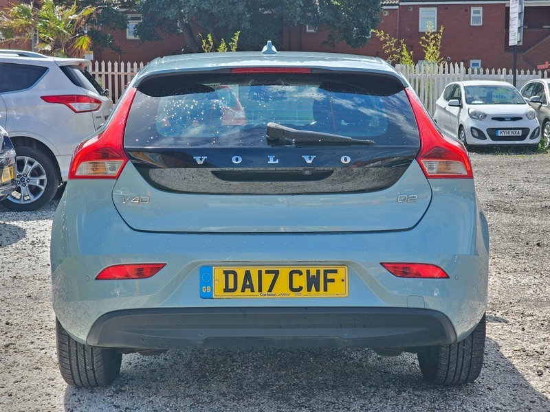 Volvo V40 2.0 D2 Momentum Nav DA17CWF Blue #6