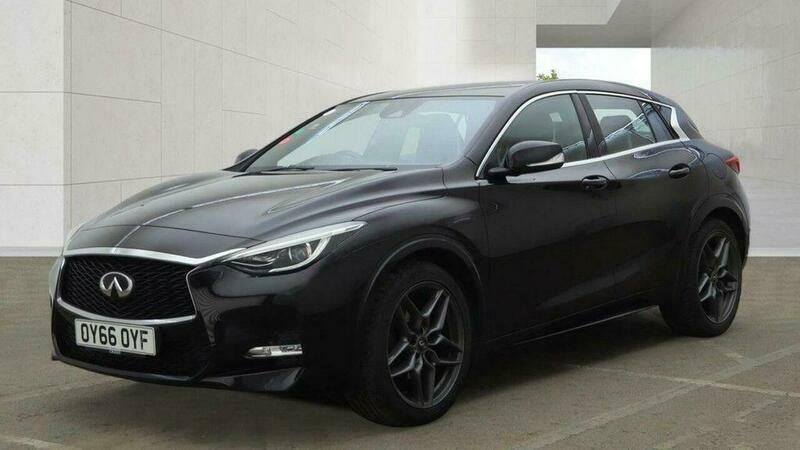 Infiniti Q30 1.5D Sport Euro 6 Black #2