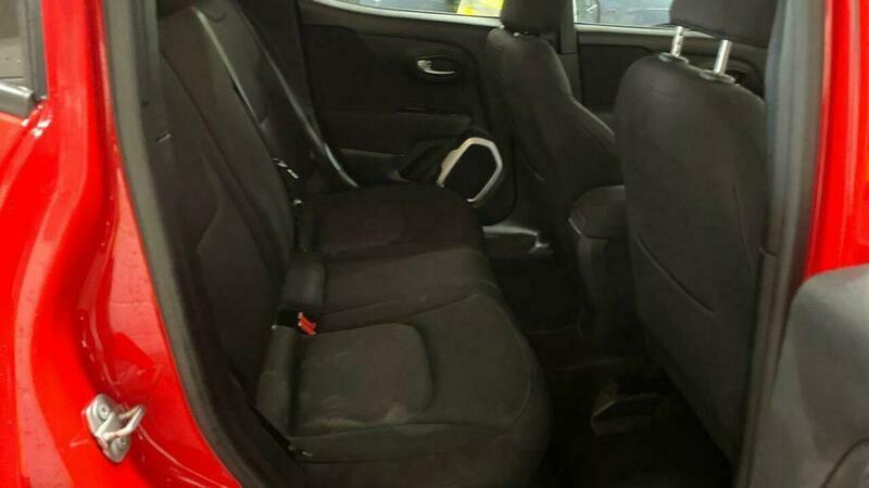 Jeep Renegade Longitude White #7