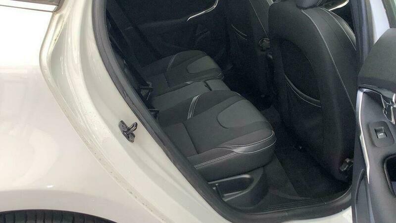 Volvo V40 D4 R-design Lux Blue #8