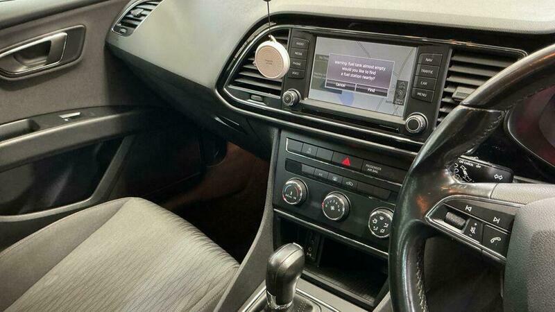Seat Leon 1.6 Tdi Se Dynamic Black #3