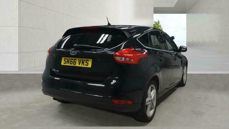 Ford Focus 1.5 Tdci Zetec Euro Black #6
