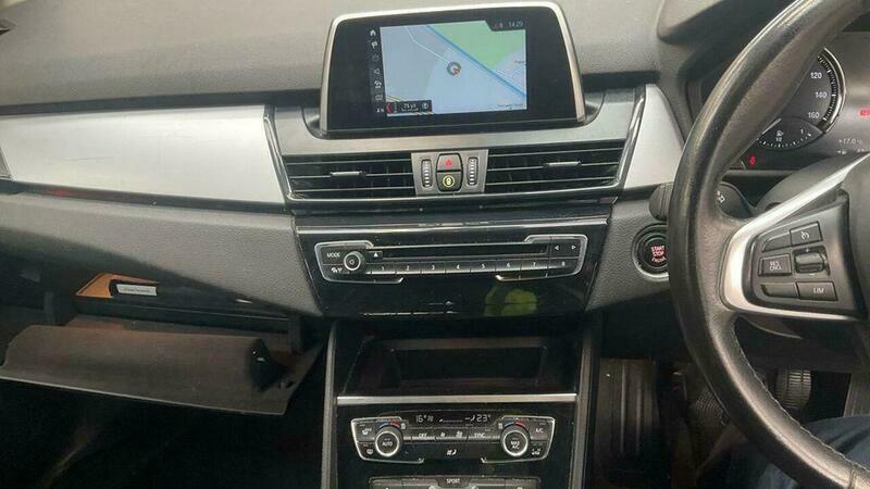 BMW 2 Series 1.5 218I Se Euro White #3