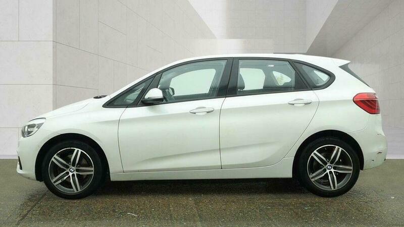 BMW 2 Series 2.0 220D Sport Euro White #6