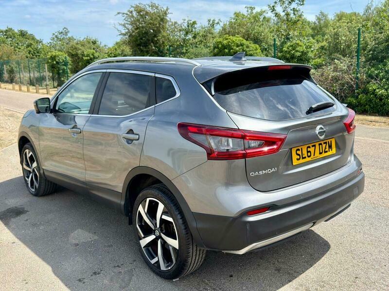 Nissan Qashqai 1.5 Dci Tekna Euro SL67DZM Grey #3