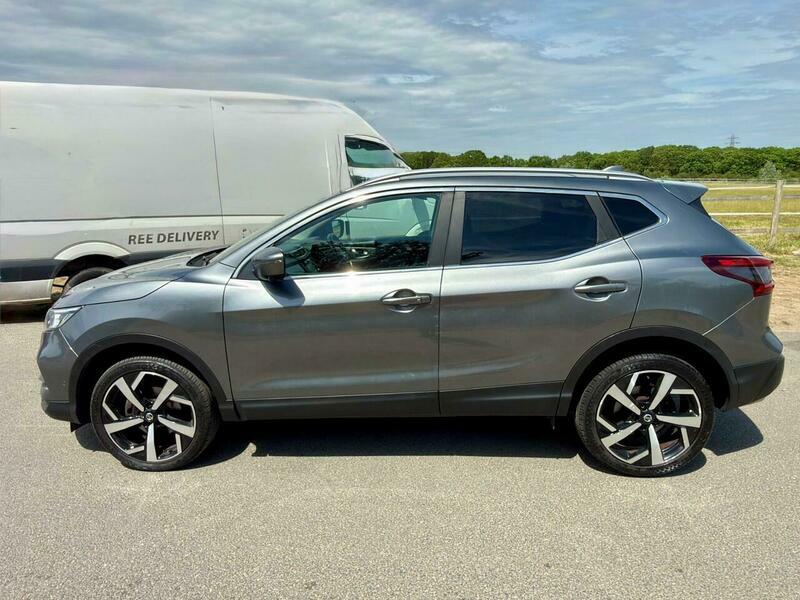 Nissan Qashqai 1.5 Dci Tekna Euro SL67DZM Grey #6