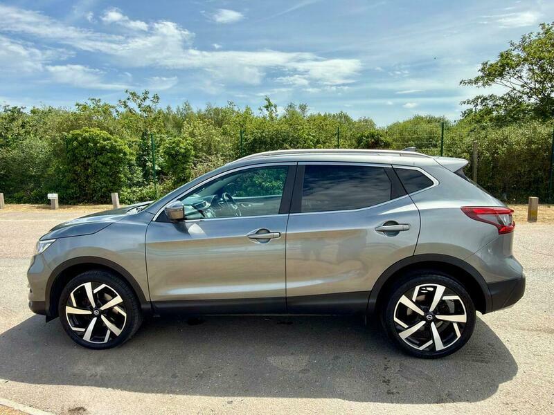 Nissan Qashqai 1.5 Dci Tekna Euro SL67DZM Grey #4