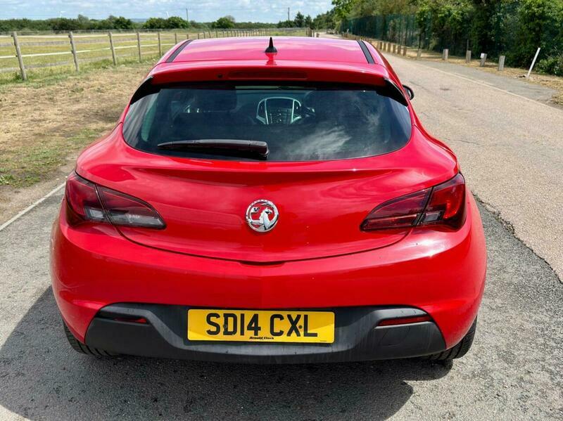Vauxhall Astra GTC 1.4T 16V Sri Euro Red #6