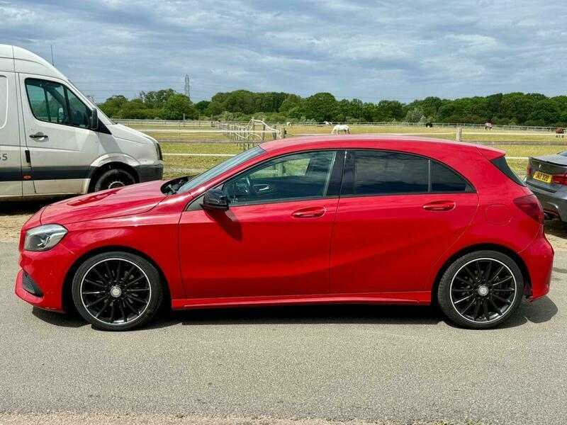 Mercedes-Benz A Class 2.1 A200d Amg Line Red #6