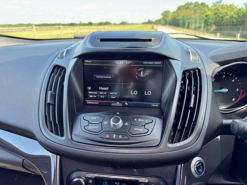Ford Kuga 2.0 Tdci 150 Titanium White #20