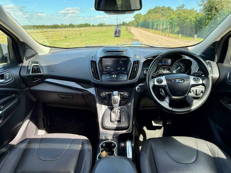 Ford Kuga 2.0 Tdci 150 Titanium White #10