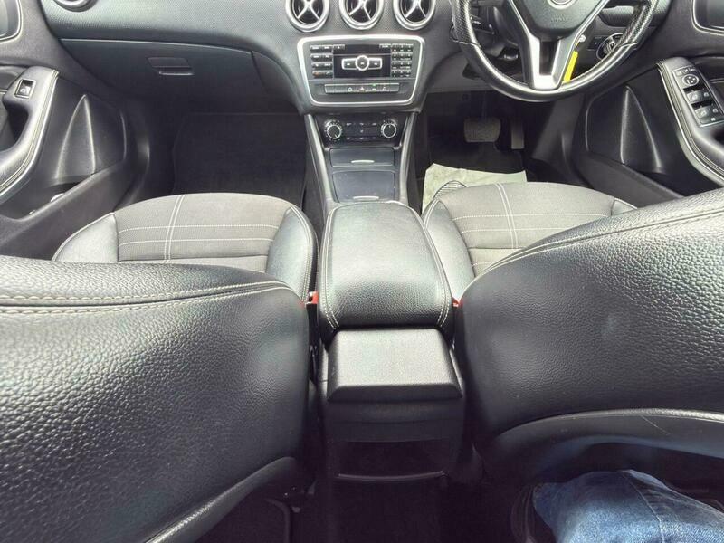 Mercedes-Benz A Class 1.5 A180 White #13
