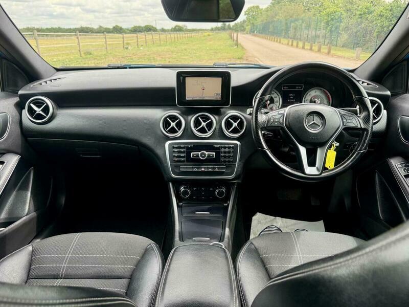 Mercedes-Benz A Class 1.5 A180 White #14