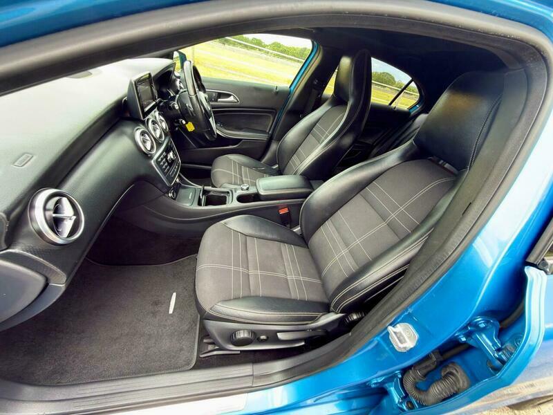 Mercedes-Benz A Class 1.5 A180 White #26