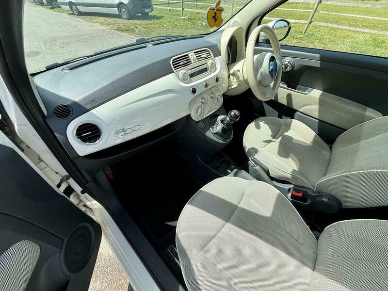 Fiat 500 1.2 Lounge 69 White #9