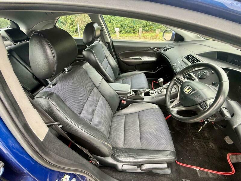 Honda Civic 2.0 I-vtec Type-r Championship White 198 Bhp White #11
